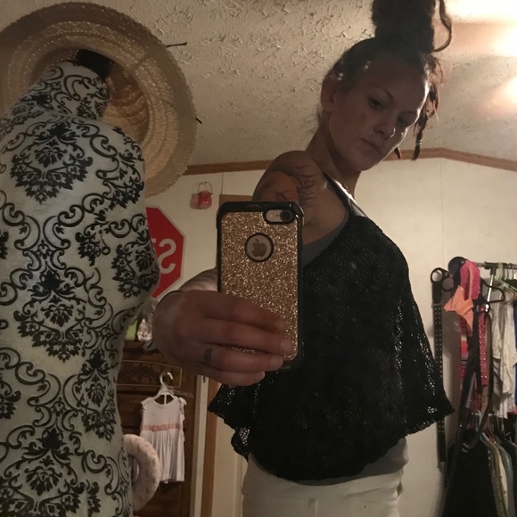 Liberty Love Lacey look black crop top tank! - Picture 4 of 8